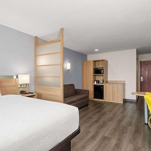 Queen Suite